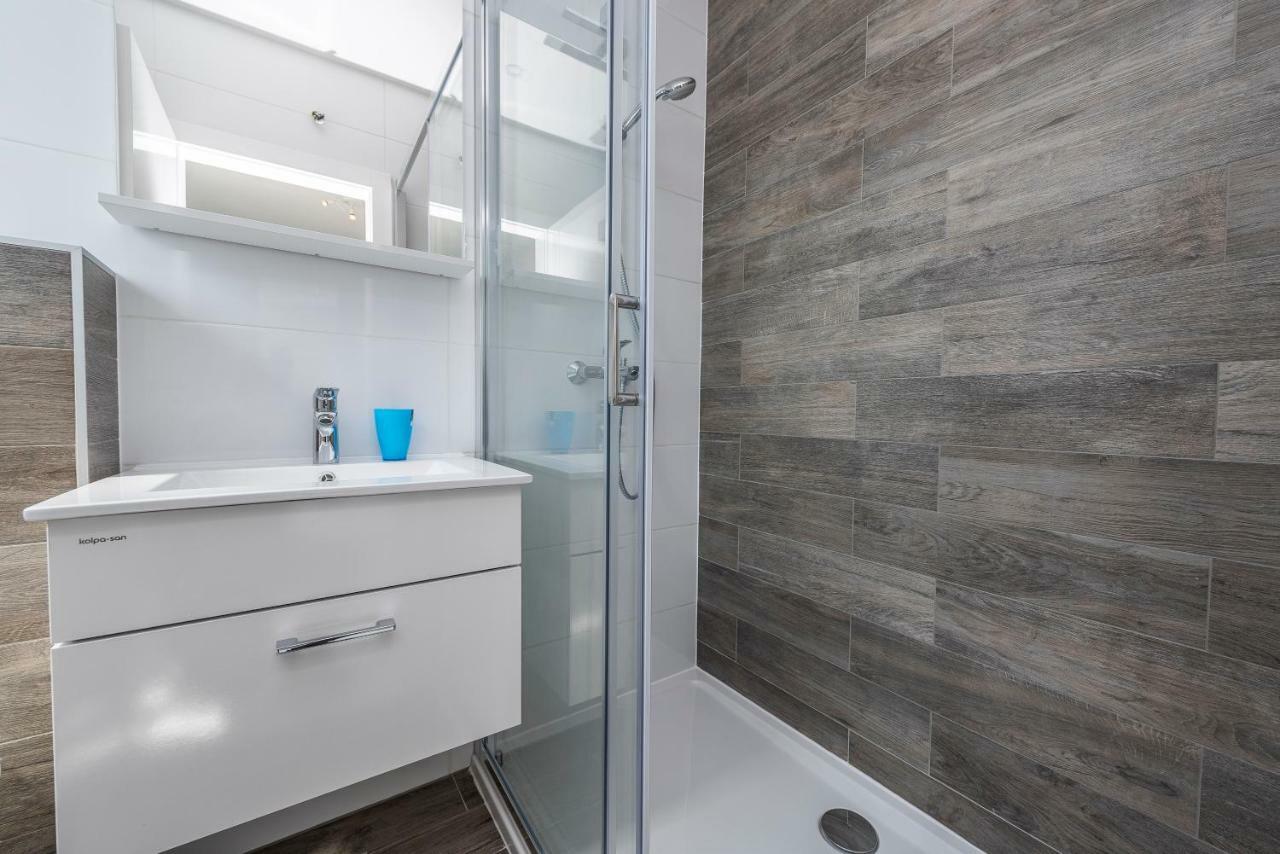 Adris 2 Luxury Modern Apartment With A Pool Novalja Zewnętrze zdjęcie